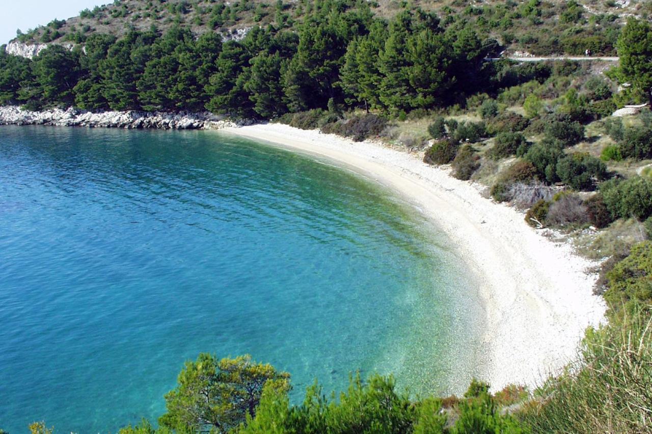Apartments By The Sea Drvenik Donja Vala, Makarska - 6756 Luaran gambar