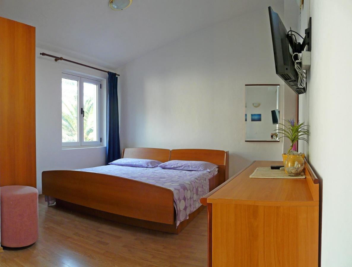 Apartments By The Sea Drvenik Donja Vala, Makarska - 6756 Luaran gambar